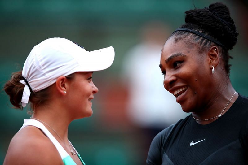 Serena Williams a Ashleigh Barty na French Open 2018
