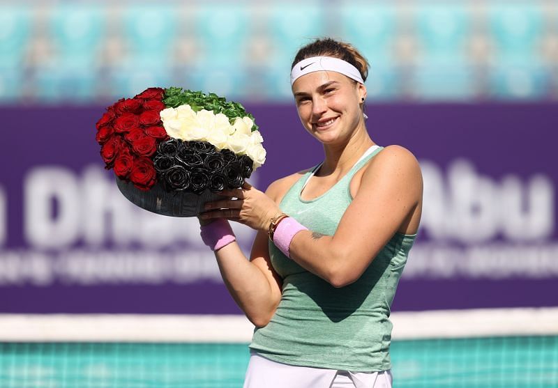 Aryna Sabalenka získala v Abú Zabí svůj devátý titul v kariéře