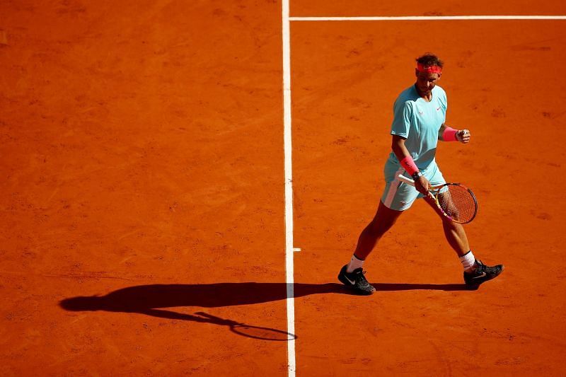 Španělský Rafael Nadal během své nedělní výhry nad Sebastianem Kordou na French Open