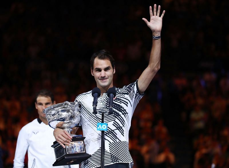 Roger Federer poté, co vyhrál 2017 Australian Open