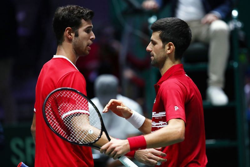 Ο Νόβακ Τζόκοβιτς με την Κάρεν Χατσάνοφ στο Davis Cup του 2019 στη Μαδρίτη