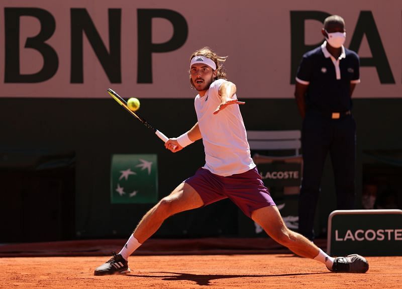 Novak Djokovic venció a Stefanos Tsitsipas 6â ???? 7 (6), 2â ???? 6, 6â ???? 3, 6â ???? 2, 6â ???? 4 en la final de Roland Garros