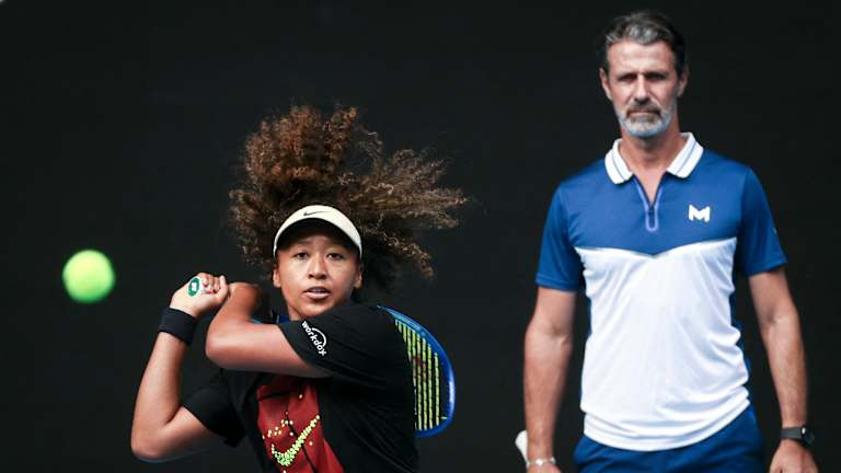 Naomi Osaka et son nouvel entraîneur Patrick Moratoglou ont beaucoup d'expérience en matière de victoires en Grand Chelem.