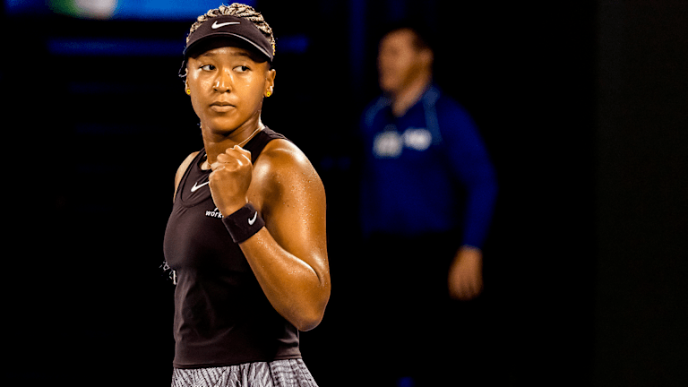 Jucând al cincilea tablou principal major de când a devenit mamă, Osaka a navigat în trei seturi și un final târziu pentru a-și respinge un"familiar" rival in Garcia in the first round.