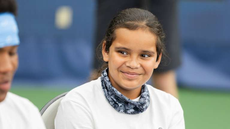 La programación de Be Legendary culminará con un “Fin de semana legendario en Newport”, donde participantes destacados seleccionados de cada organización juvenil participarán en un viaje único en la vida a Newport, Rhode Island, para visitar el Salón de la Fama del Tenis Internacional durante el año 2025. Celebración de Inducción.