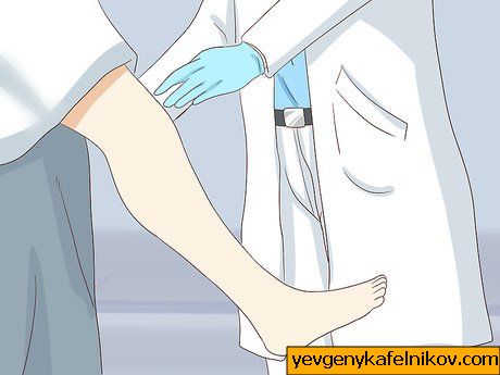Obrázek s názvem Heal a Knee Injury Step 8