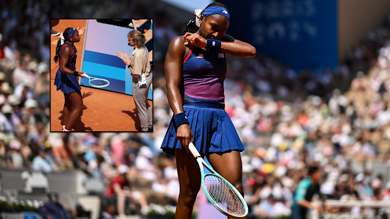 Gauff bezskutecznie argumentował, że należy powtórzyć break point przy stanie 3:2 w drugim secie, twierdząc, że sędzia liniowy's call and Campistol's correction interrupted her swing.