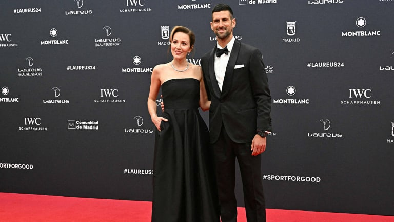 Djokovic a également remporté le prix du sportif mondial de l'année en 2012, 2015, 2016 et 2019.