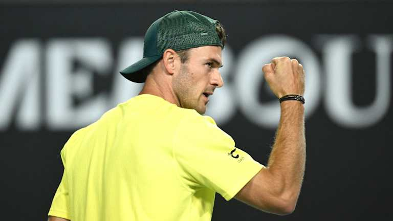 マディソンキーズは、オーストラリアのオープンを獲得した後、WTAランキングで14位から7位に上昇します