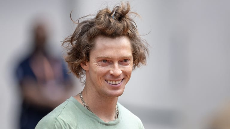 Rublev lovește puternic, dar poate fi mai dur cu el însuși.