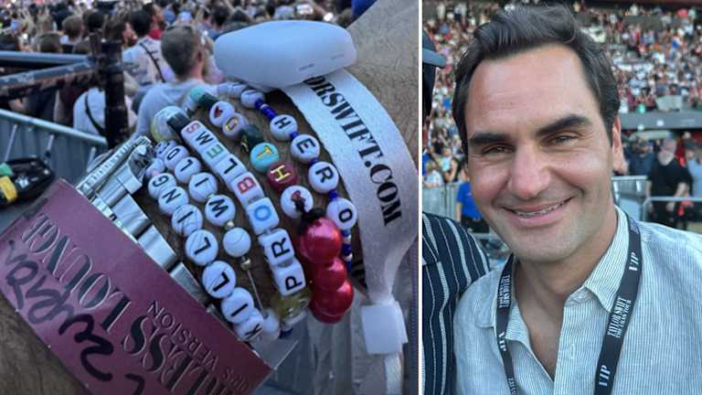 Federer mostró con orgullo sus pulseras de la amistad en el concierto de Zurich.