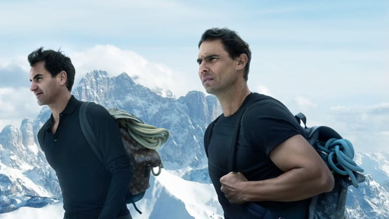 Roger Federer și Rafael Nadal escaladează Dolomiții în Louis Vuitton's "Core Values" campaign.