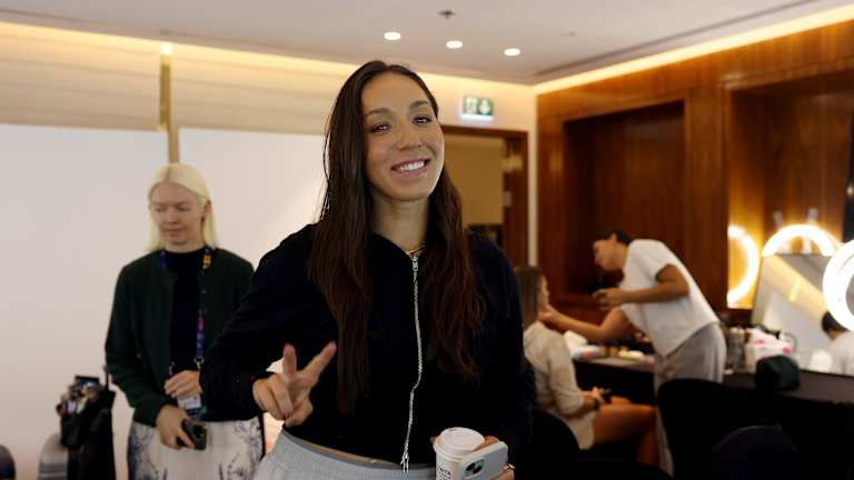 Mas primeiro, café. Veja a finalista do US Open, Jessica Pegula.