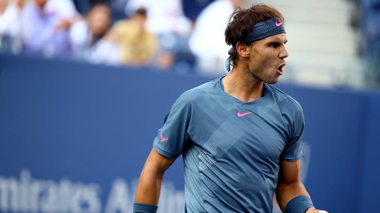 Un autre kit sombre et discret – un autre titre de l’US Open. Nadal a maintenu une bonne tendance lors de sa course au championnat 2013 à New York.