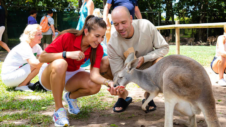 Bencic participera à la prochaine édition de la United Cup, après y avoir participé pour la première fois en 2023. Sa fille Bella doit également s'envoler pour l'Australie.