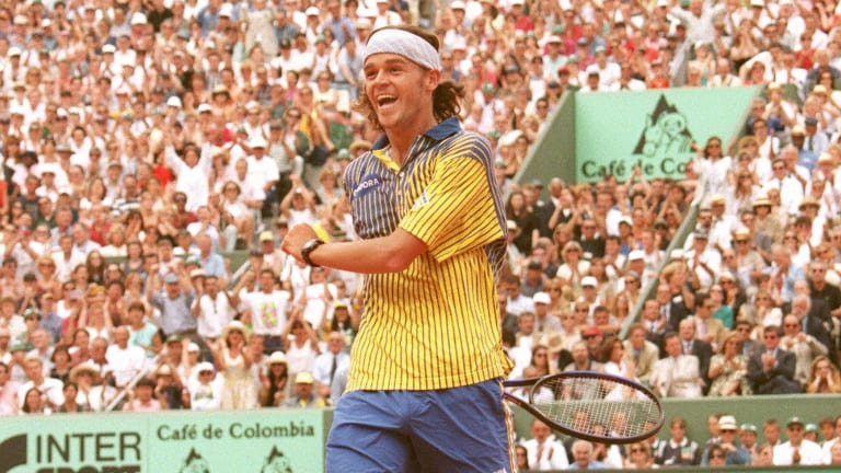 Gustavo Kuerten, talent libre d'esprit, est arrivé à Roland-Garros en 1997 armé d'un cordage qui a révolutionné le tennis.