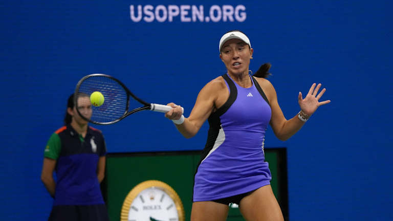 Pegula s-a achitat bine în prima ei finală de Grand Slam, după ce a doborât deja un record de 0-6 în sferturi de finală la începutul turneului, cu o victorie în fața nr. 1 mondială, Iga Swiatek.