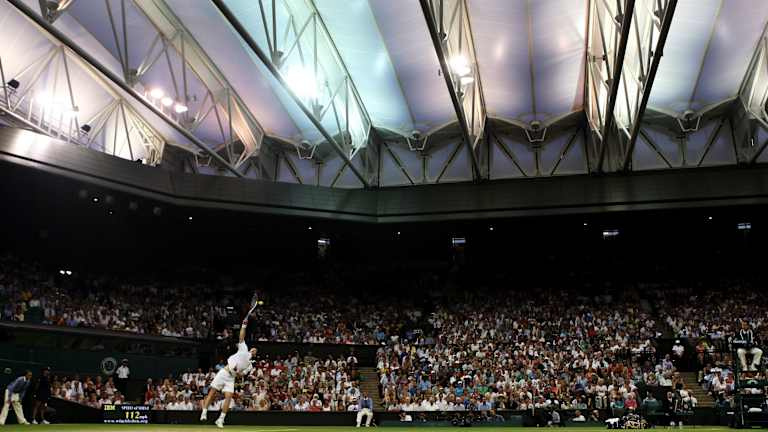 Wimbledon este acum singurul major unde rezultatele nu pot fi compromise de meciuri care se termină prea târziu.