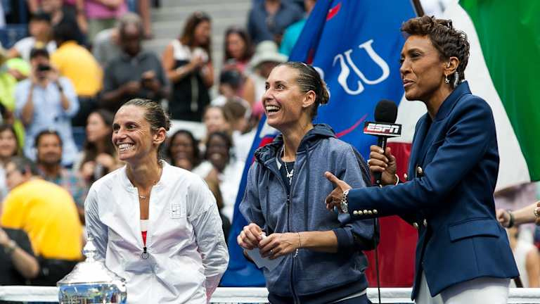 Les fans de tennis italiens se souviendront toujours de l’US Open 2015, lorsque Vinci (à gauche) a choqué Serena Williams et que Pennetta (deuxième) a remporté le titre.