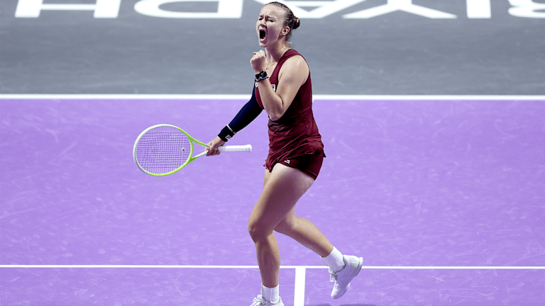 Krejcikova je nastavila svoju nevjerojatnu pustolovinu u Rijadu, poboljšavši rezultat na 2-1 u igri uzastopno i rezerviravši polufinalni susret sa 7. nositeljicom Zheng Qinwen.