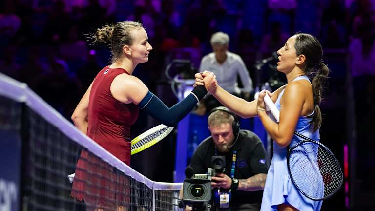 ウィンブルドン決勝以来、たった1試合で勝っただけだったクレイチコバが、リヤドで再び最高のテニスを見せてくれた。