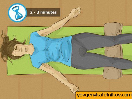 Obrázek s názvem Do Restorative Yoga Step 10